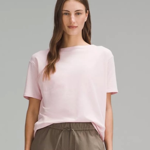 Lululemon Back in Action SHORT-Sleeve Shirt *Pique PURPLE 💜 PERFECT Size 4 - Picture 5 of 5